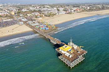 How to Get to the Santa Monica Pier in California